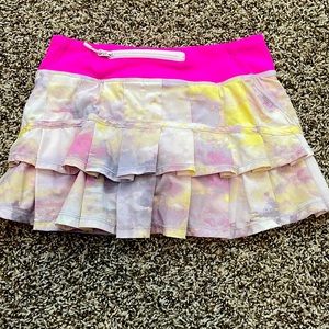Ivivva girls size 8 tie dyed skort
